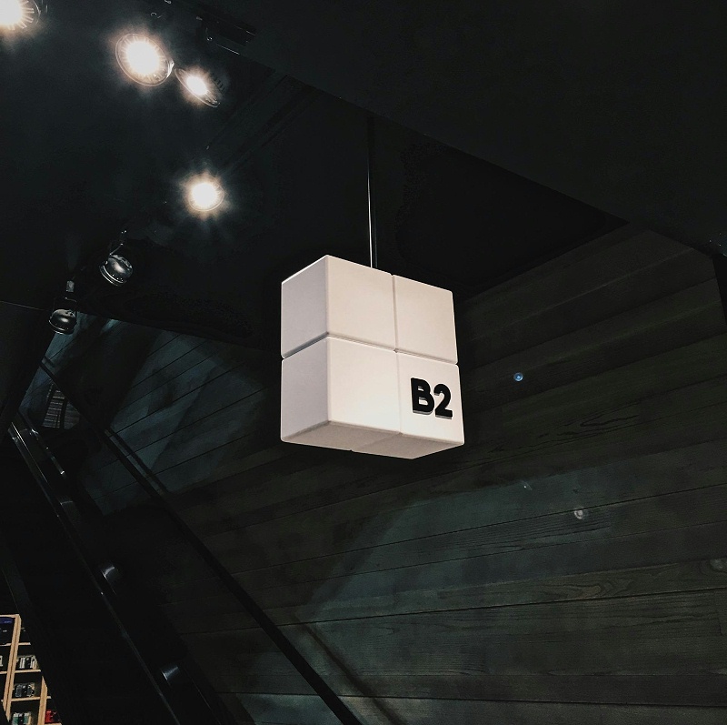 這個(gè)商場LOGO牌大家都能多看兩眼2